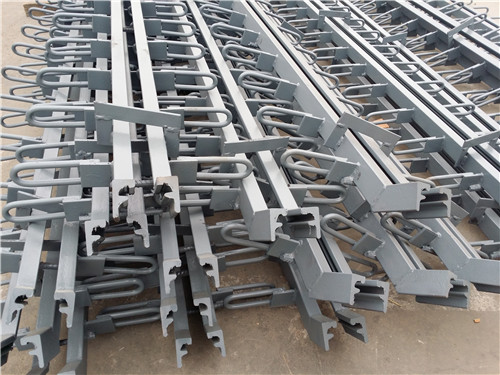 橋梁伸縮�?(2).jpg 橋梁伸縮�?(2).jpg